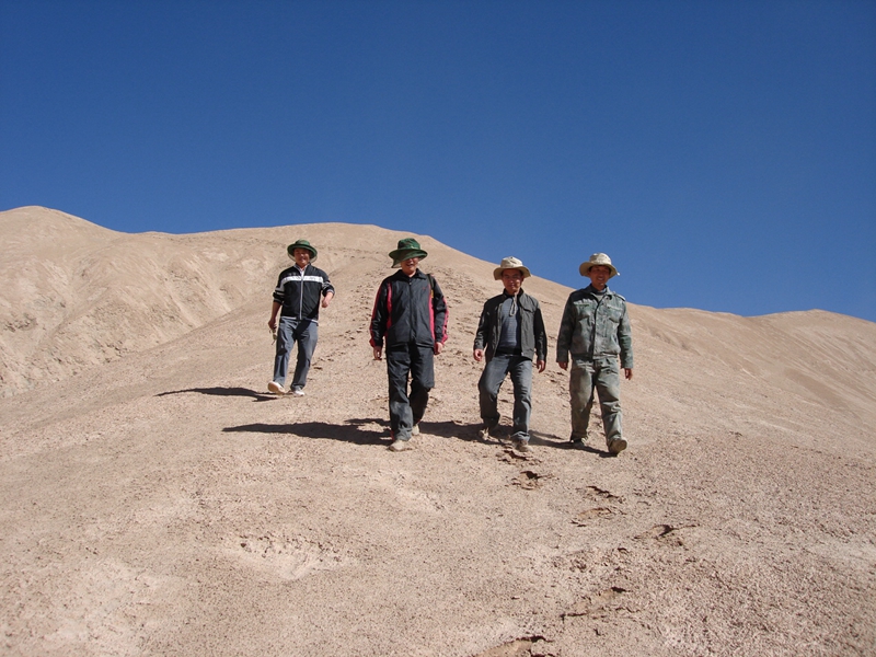 121636687038323021.jpeg 8野外踏勘.jpg